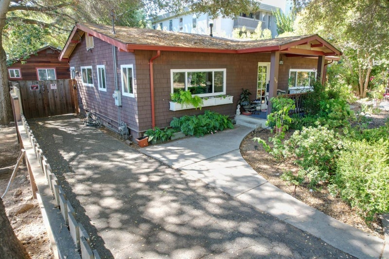 340 Palo Alto Avenue