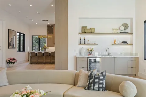 18071 Saratoga Los Gatos Road, Monte Sereno, CA 95030 - #: ML82012969