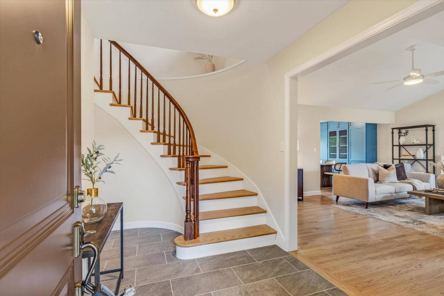 2740 Ramos Court