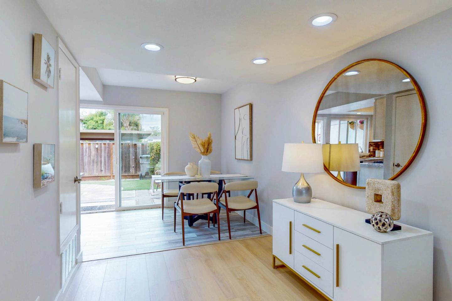 192 Oakbrook Circle