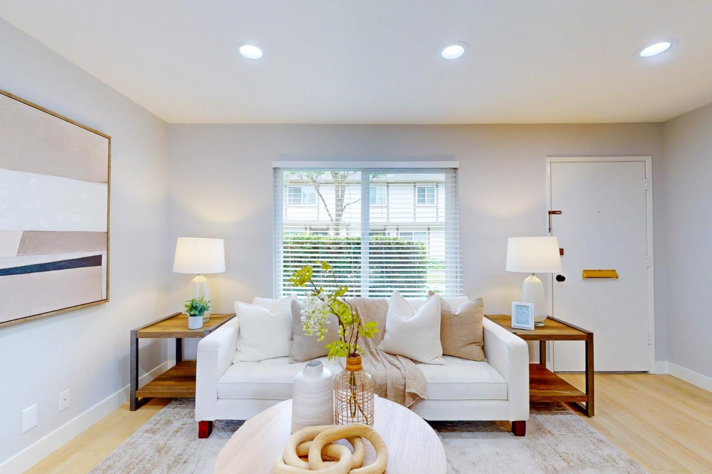 192 Oakbrook Circle