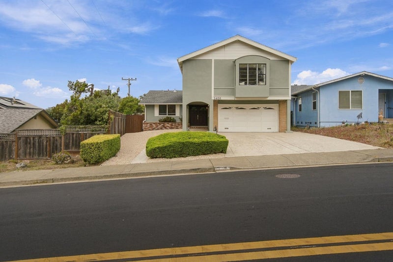 2405 Shannon Drive