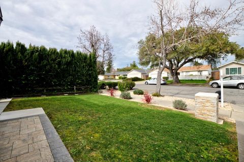 Tiny photo for 6026 Dial Way, San Jose, CA 95129 (MLS # ML82039092)