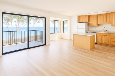 Photo of 825 Balboa Avenue #306, CAPITOLA, CA 95010 (MLS # ML82024143)