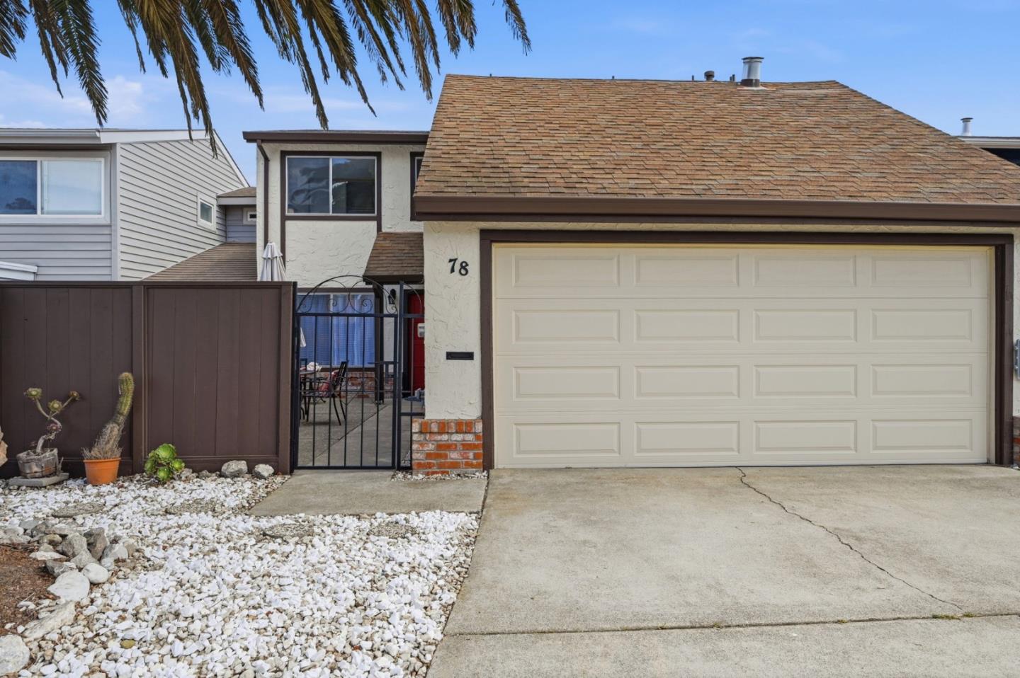78 Saint James Court