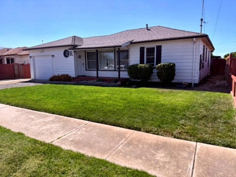 Photo of 489 Brockmann Drive, Gonzales, CA 93926 (MLS # ML82050060)