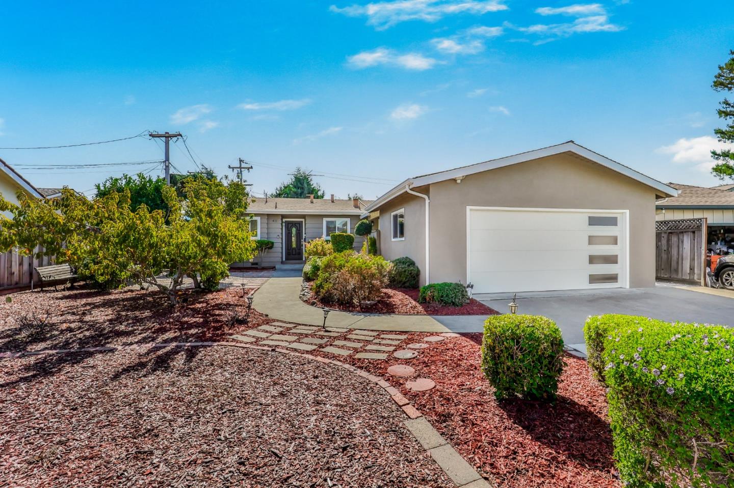 411 Castro CT