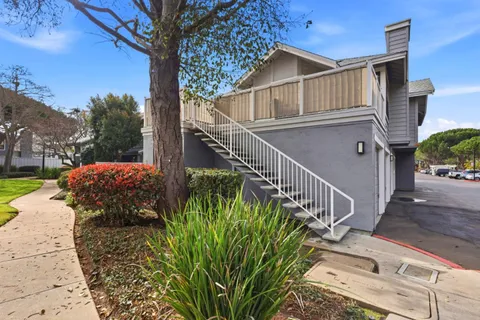 1644 Vista Del Sol, San Mateo, CA 94404 - #: ML82032560