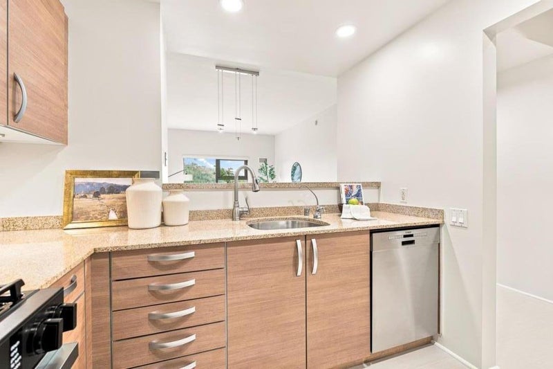 1 Mandalay Place 1510