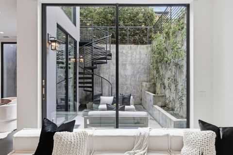 Tiny photo for 838 Cowper Street, PALO ALTO, CA 94301 (MLS # ML82036897)