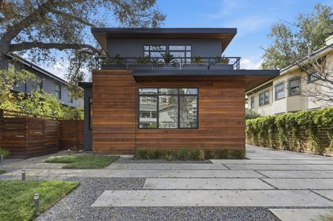 Tiny photo for 838 Cowper Street, PALO ALTO, CA 94301 (MLS # ML82036897)