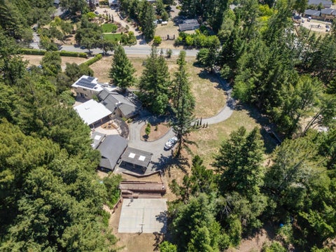 Photo of 23457 Summit Road, Los Gatos, CA 95033 (MLS # ML82049542)