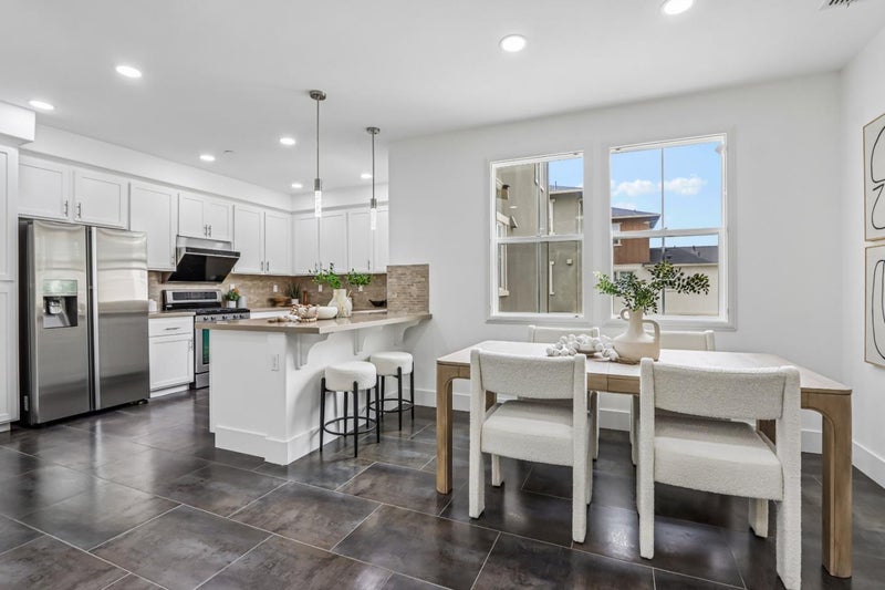 1339 Nestwood