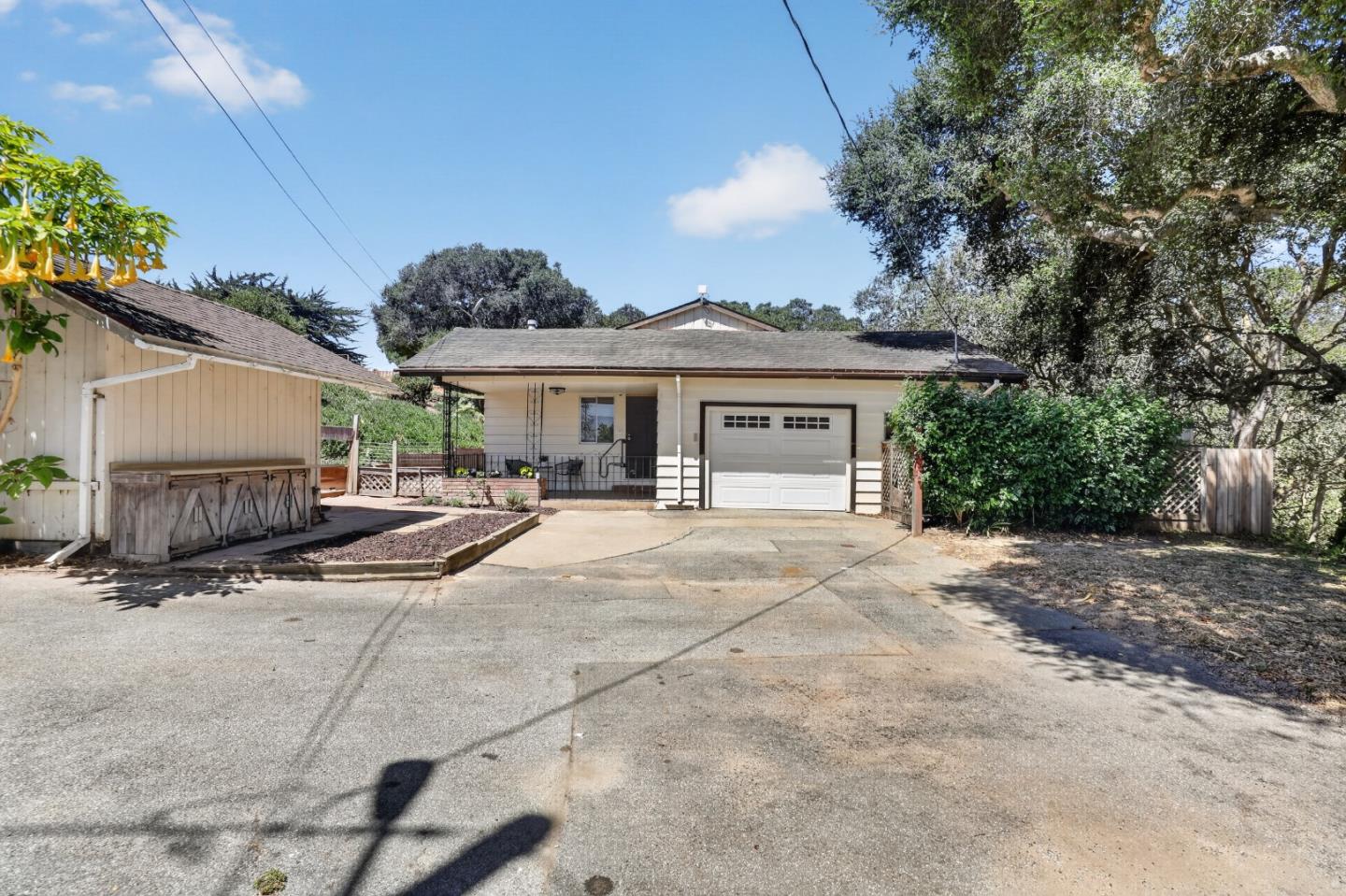 17130 Blackie Road