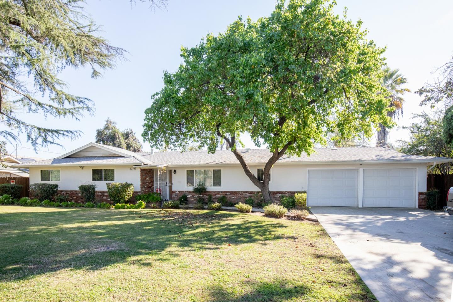 5274 North Nantucket Avenue