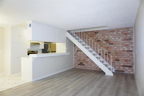 Tiny photo for 902 Gilchrist Walkway #3, SAN JOSE, CA 95133 (MLS # ML82046825)