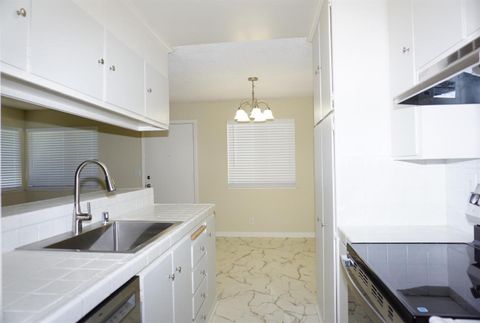 Tiny photo for 902 Gilchrist Walkway #3, SAN JOSE, CA 95133 (MLS # ML82046825)