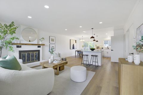 Photo of 1605 Trollman Avenue, SAN MATEO, CA 94401 (MLS # ML82030025)