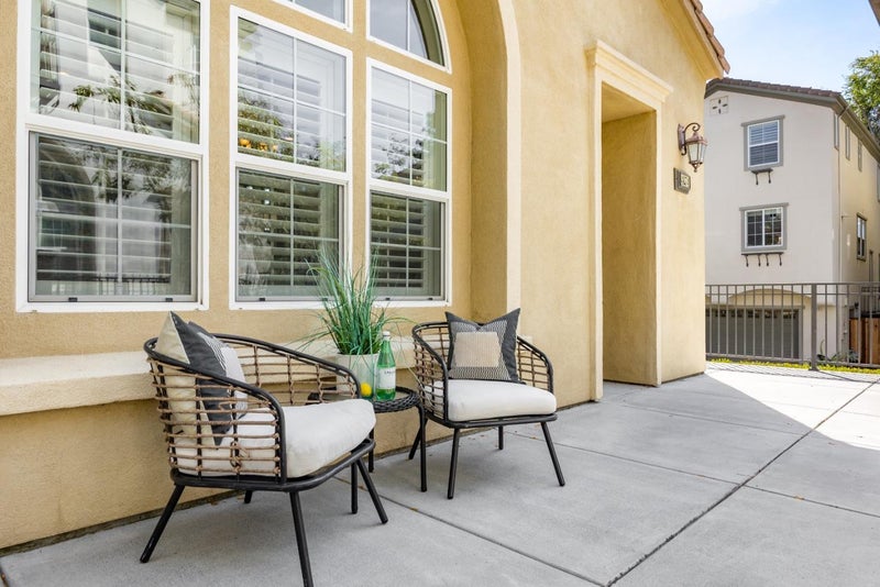 4674 Torrey Pines Circle