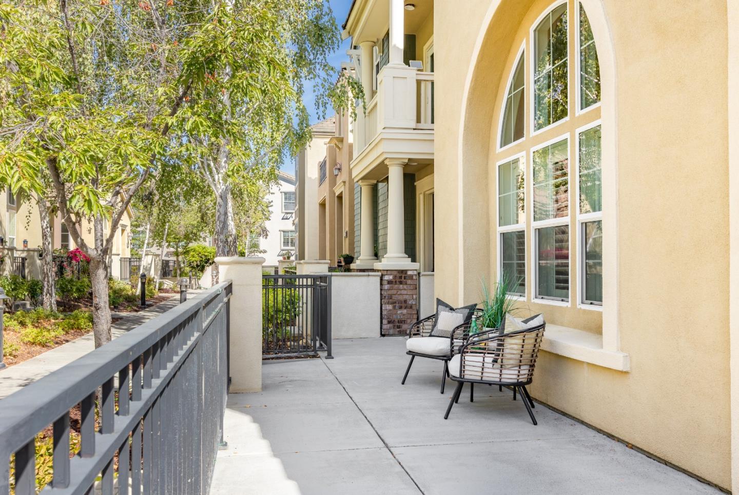 4674 Torrey Pines Circle