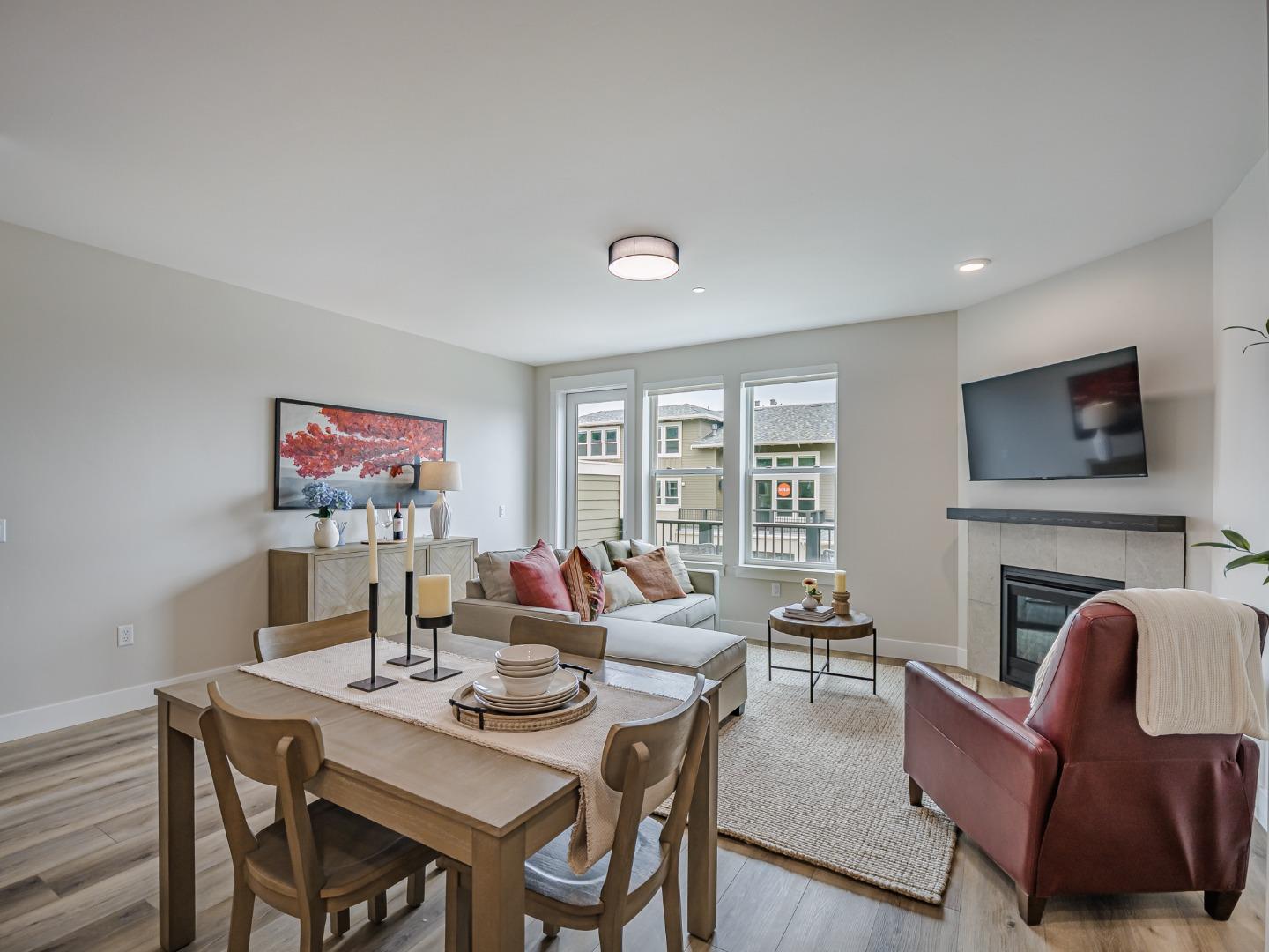 111 Aptos Village Way 3