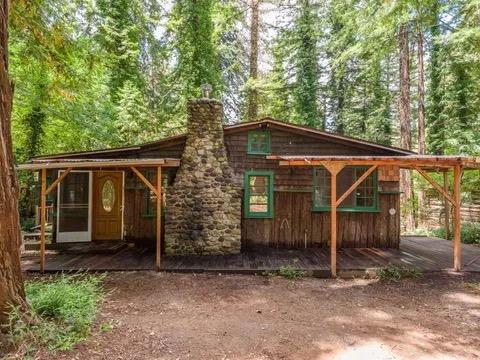 Photo of 5 Pope Road, LA HONDA, CA 94020 (MLS # ML82058670)
