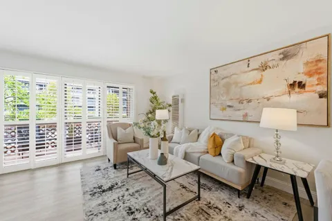 707 Fathom Drive Unit 108, San Mateo, CA 94404 - #: ML82042667