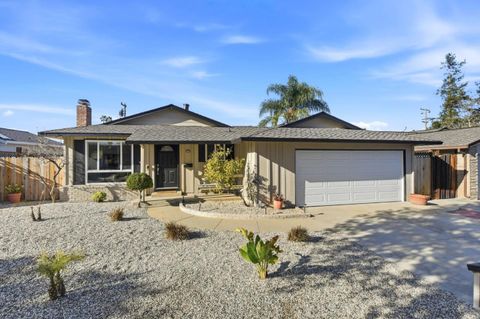 Photo of 1363 Santa Fe Drive, San Jose, CA 95118 (MLS # ML82032191)