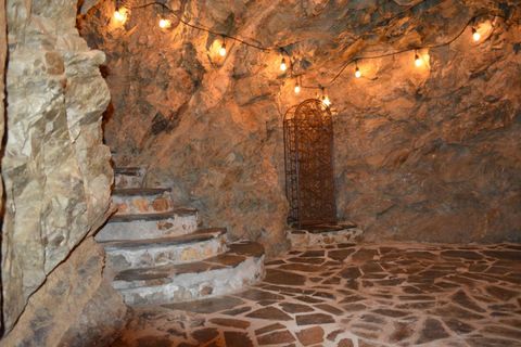 Tiny photo for 3035 Canyon Road, Burlingame, CA 94010 (MLS # ML82036980)