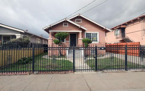 Photo of 2309 Church Street, OAKLAND, CA 94605 (MLS # ML82026827)