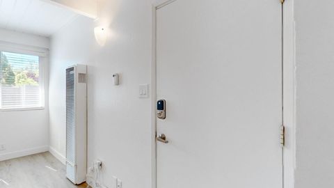 Tiny photo for 390 Woodland Avenue, SAN RAFAEL, CA 94901 (MLS # ML82023832)