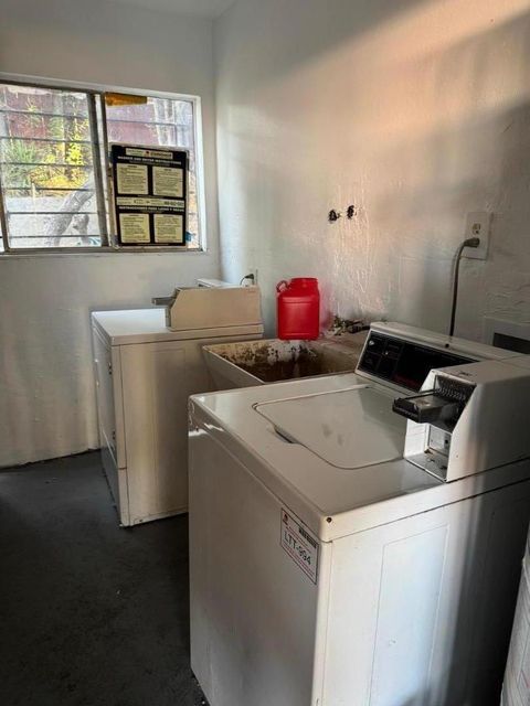 Tiny photo for 3002 Bona Street, OAKLAND, CA 94601 (MLS # ML82029643)