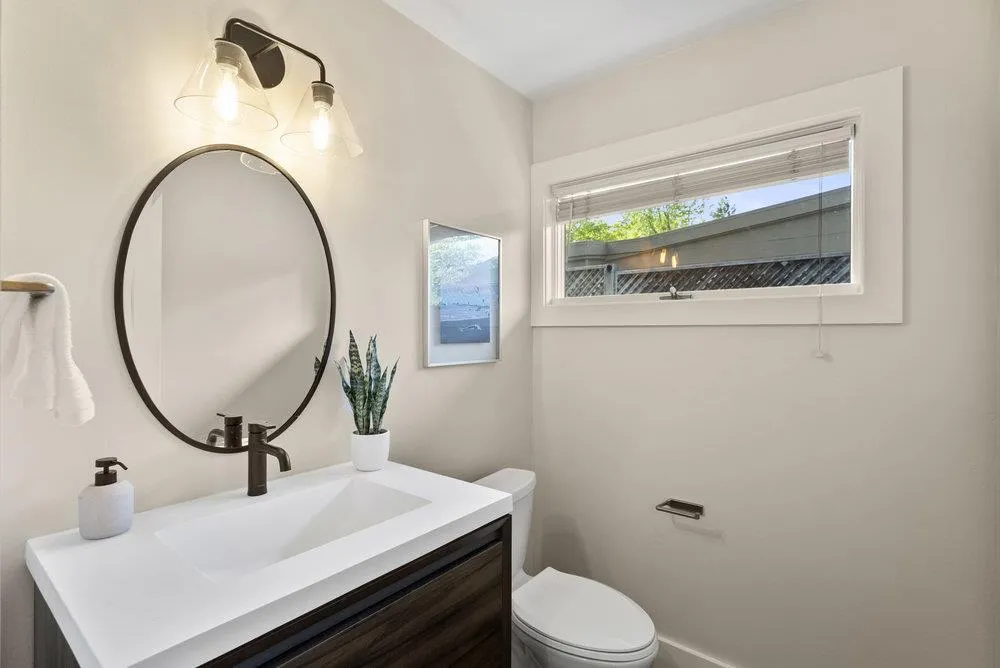 Belvedere, California 94920, United States, 3 Bedrooms Bedrooms, ,3 BathroomsBathrooms,Residential,Active,100633