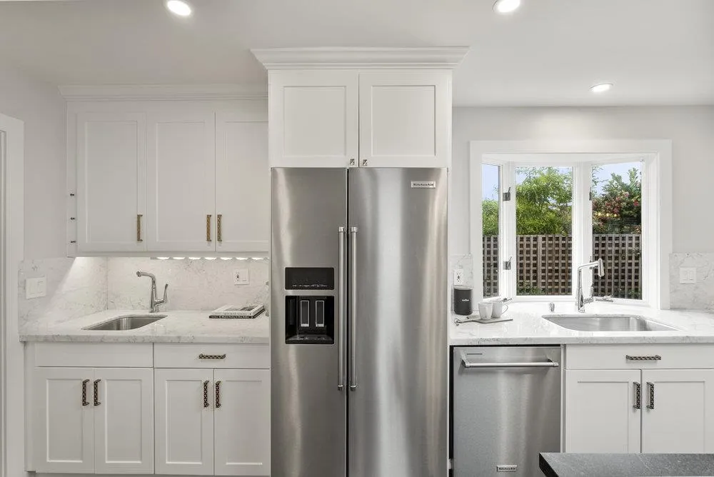 Belvedere, California 94920, United States, 3 Bedrooms Bedrooms, ,3 BathroomsBathrooms,Residential,Active,100633