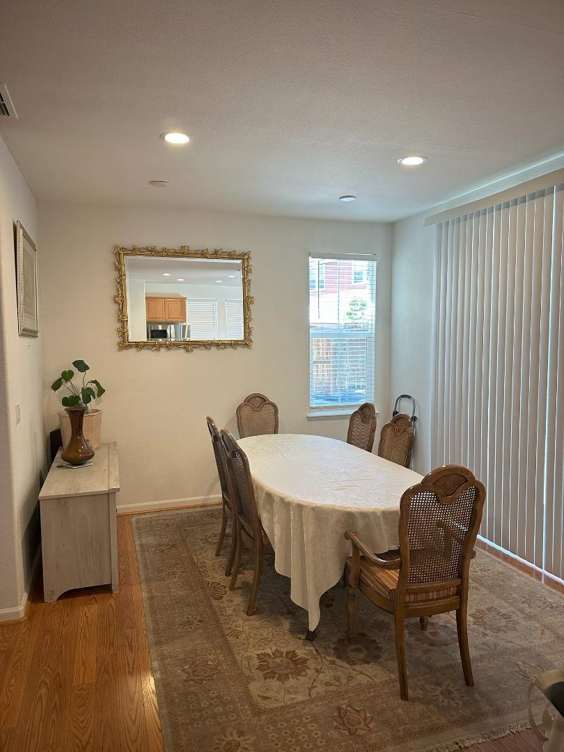 9340 Vintner Circle