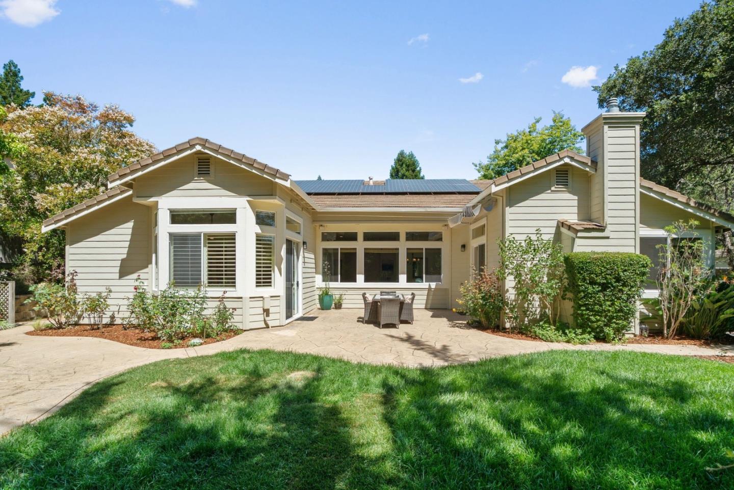 456 Silverwood Drive