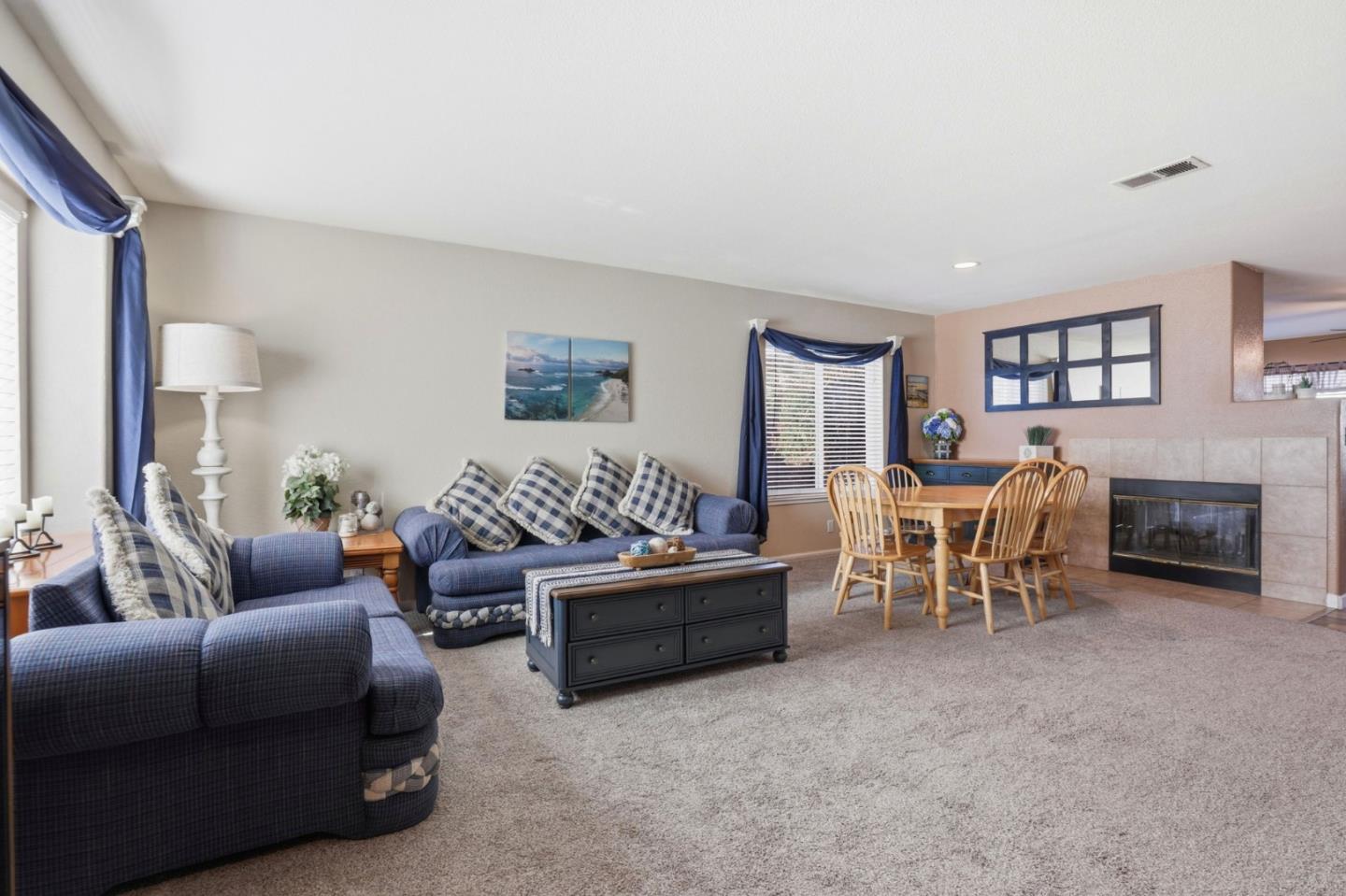 1744 Brentwood Court