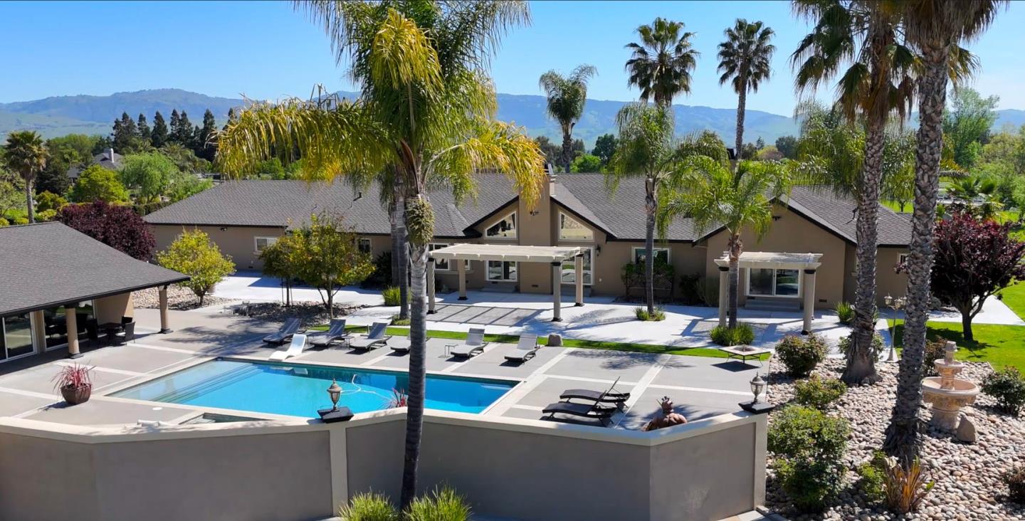 12755 Santa Teresa Boulevard