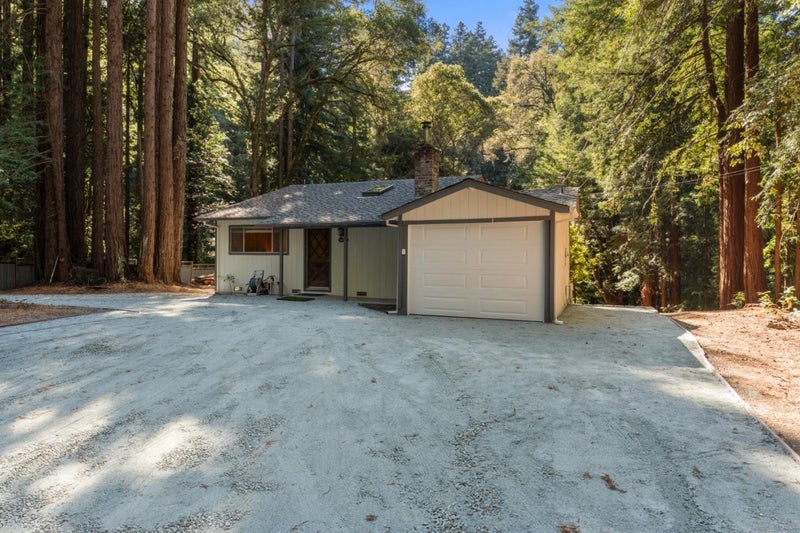 1899 Sleepy Hollow Lane