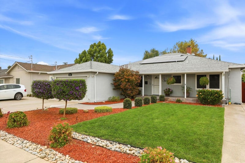 136 Pleasant Ridge Avenue