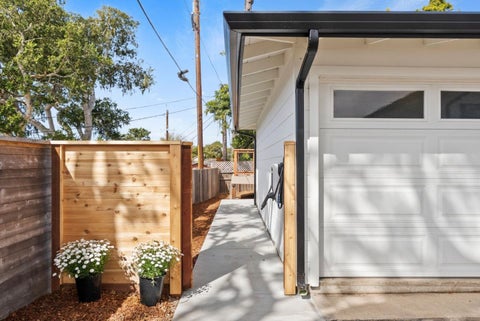 Tiny photo for 612 Sunset Drive, Pacific Grove, CA 93950 (MLS # ML82051040)