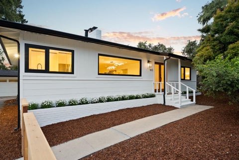 Tiny photo for 612 Sunset Drive, Pacific Grove, CA 93950 (MLS # ML82051040)