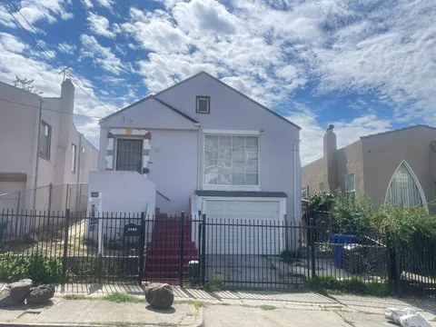 MLS: ML82053973