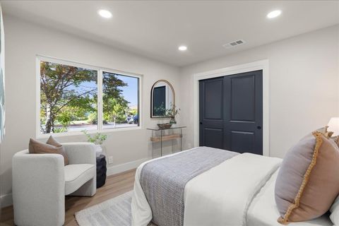 Tiny photo for 1332 Glen Dell Drive, SAN JOSE, CA 95125 (MLS # ML82043375)