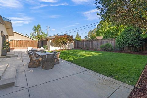 Tiny photo for 1332 Glen Dell Drive, SAN JOSE, CA 95125 (MLS # ML82043375)