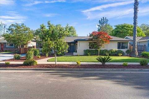 Tiny photo for 1332 Glen Dell Drive, SAN JOSE, CA 95125 (MLS # ML82043375)