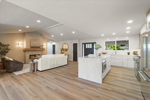 Tiny photo for 1332 Glen Dell Drive, SAN JOSE, CA 95125 (MLS # ML82043375)