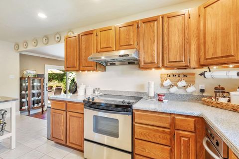 Tiny photo for 2169 Sufonet Drive, SAN JOSE, CA 95124 (MLS # ML82030946)