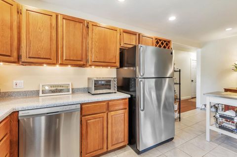 Tiny photo for 2169 Sufonet Drive, SAN JOSE, CA 95124 (MLS # ML82030946)