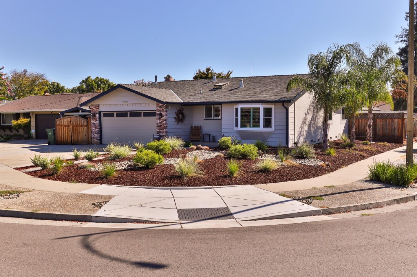 5228 Fell Avenue